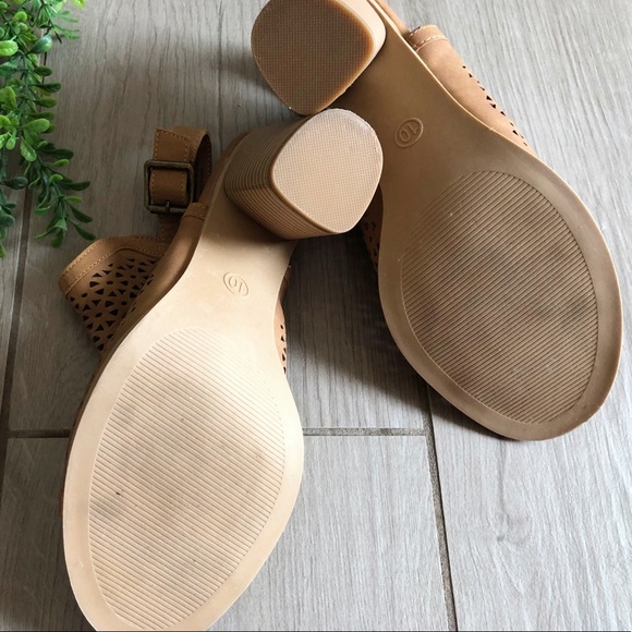 Universal Thread Sling Back Cut Out Ankle Booties - Picture 10 of 11
